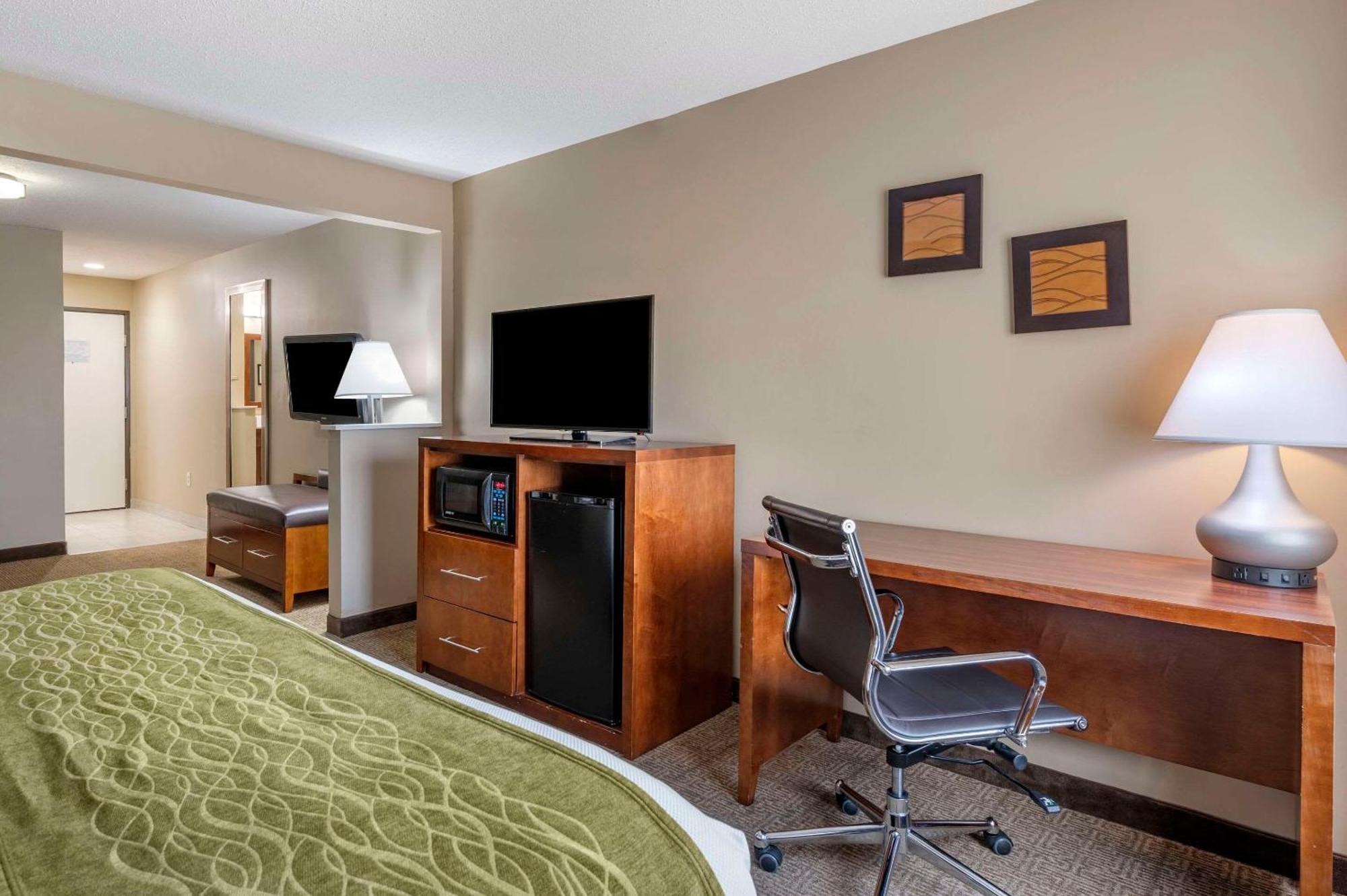 Comfort Inn Romeoville - Bolingbrook Экстерьер фото