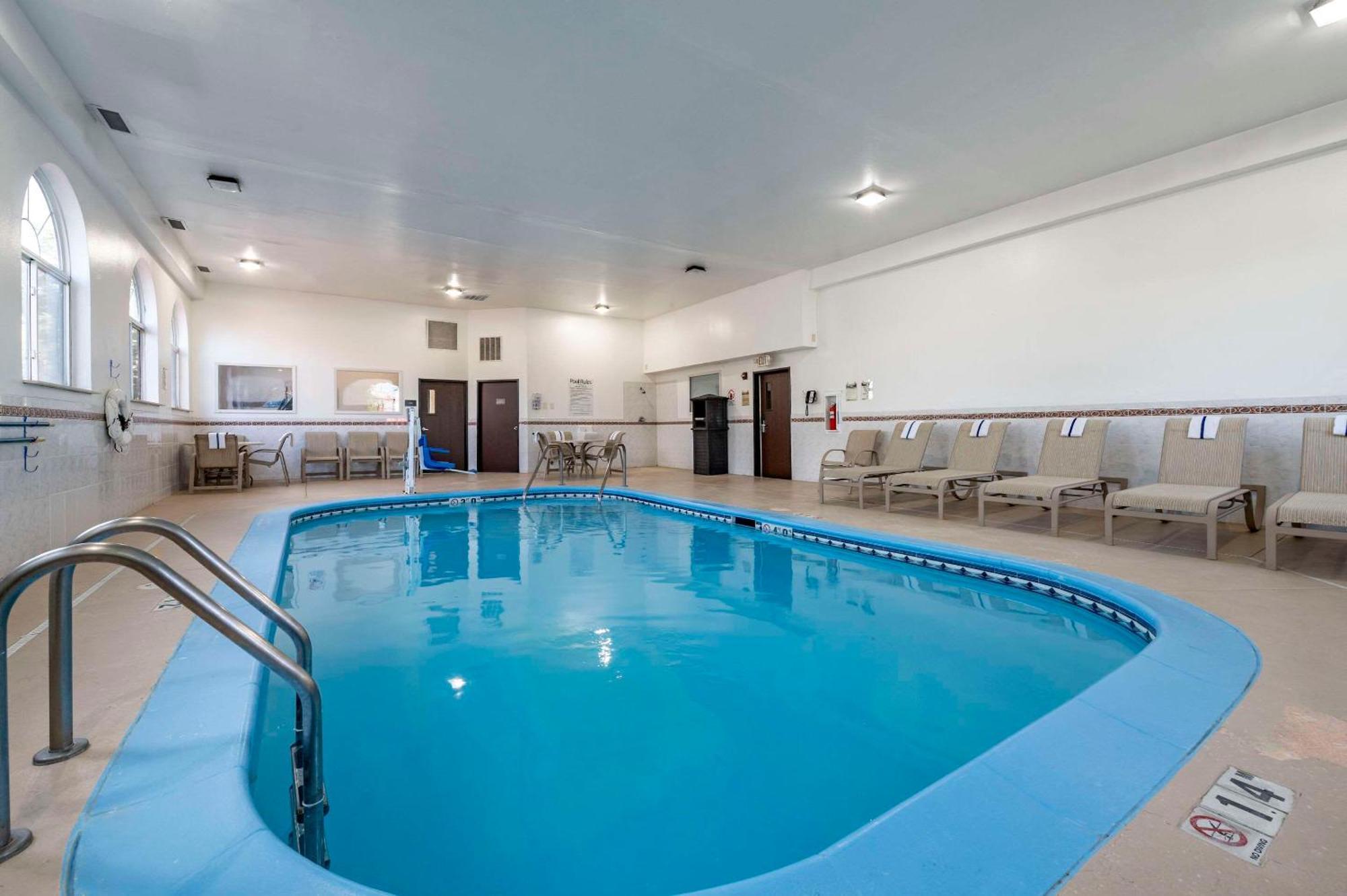 Comfort Inn Romeoville - Bolingbrook Экстерьер фото